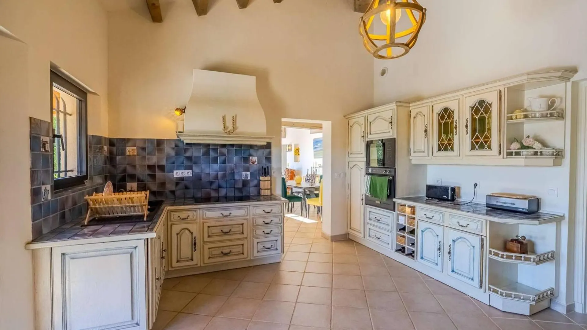 Villa Aqui Tourrettes-sur-Loup 0*,  France