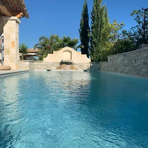 Les 4 Elements Bed & Breakfast